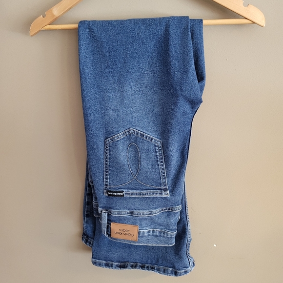 Calvin Klein High Rise Flare Jeans, size 10/30 - Picture 2 of 6